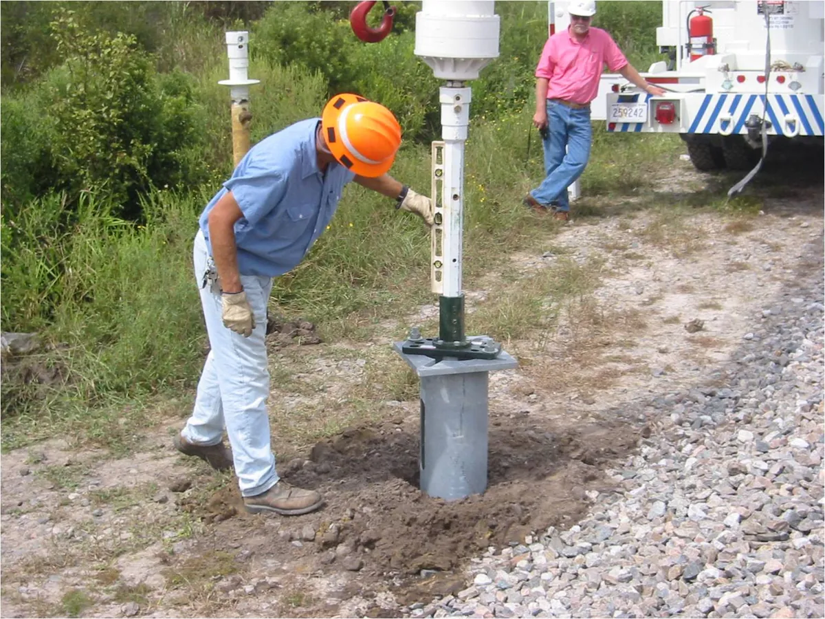 DA-10 helical anchor installed without excavation — site photo 2