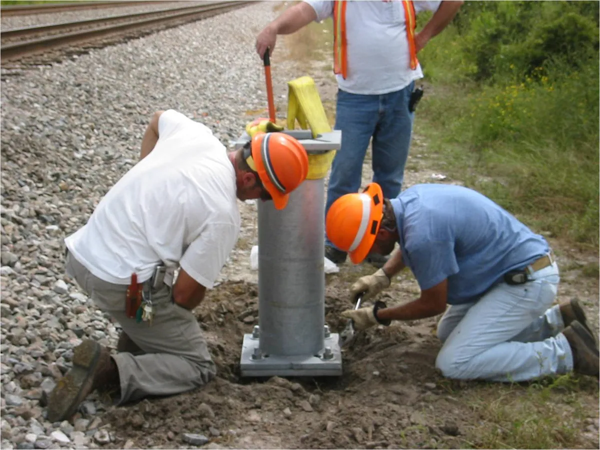 DA-10 helical anchor installed without excavation — site photo 3