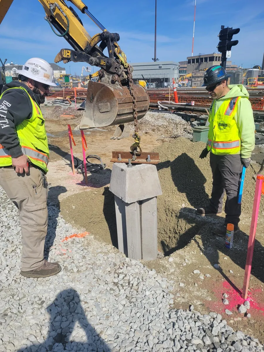 DPS-1A precast flasher foundation — site photo 4